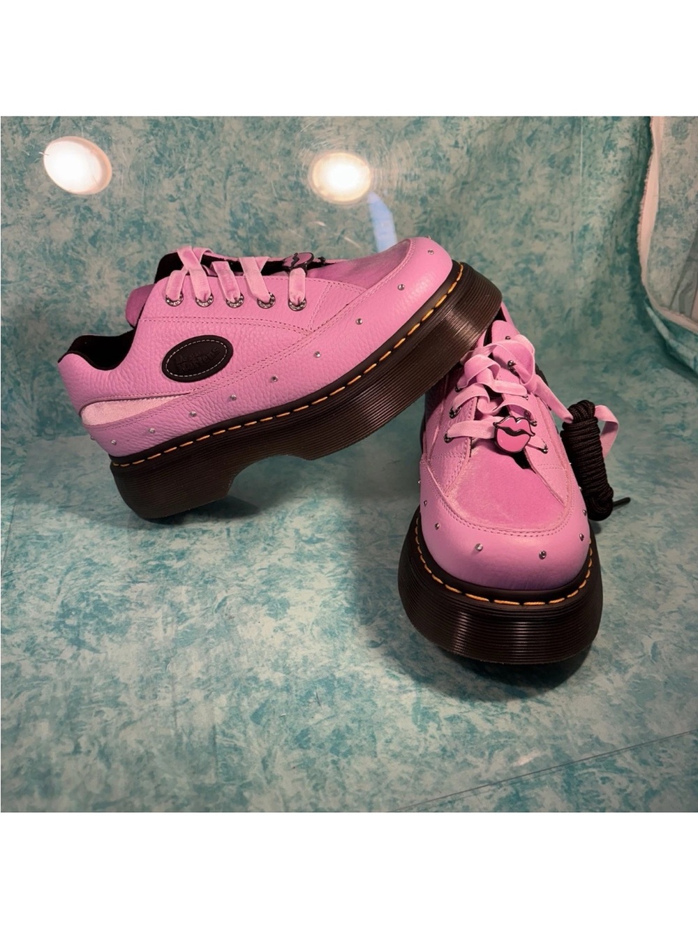 Dr. Martens X Bratz Buzz 5I Pink Low Top Chunky Leather Low Top Shoes Size 5